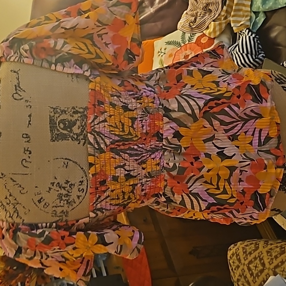 LOFT FLORAL TOP - Picture 3 of 5